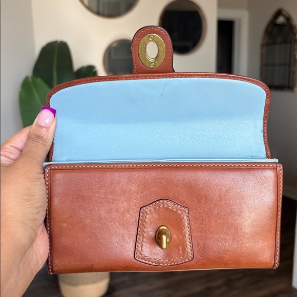 🫶🏽💳VTG COACH Legacy Turnlock Wallet💳🫶🏽 - Picture 13 of 16